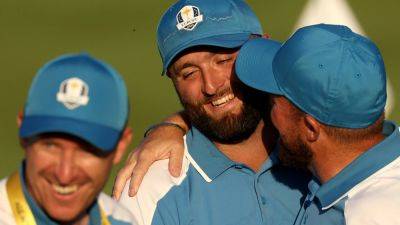 Europe equal first-day record lead in Ryder Cup masterclass against USA