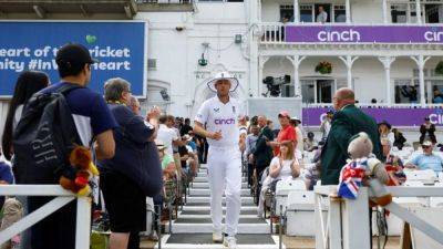 Pavilion End at Trent Bridge to be renamed after England's Broad