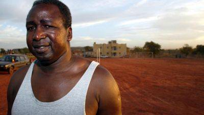 Malian football legend Salif Keita, Saint-Etienne’s ‘Black Panther’, dies at 76 - france24.com - France - Mali