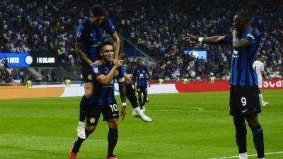 Unstoppable duo Thuram and Martinez lead Inter to win over Fiorentina