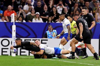 Fourteen-try New Zealand trounce Italy at Rugby World Cup