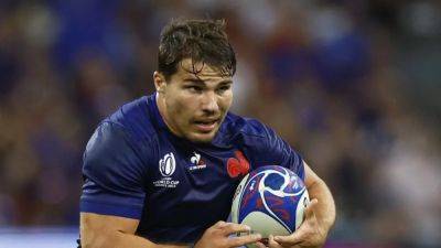 Antoine Dupont - Les Bleus - Romain Ntamack - Maxime Lucu - Captain Dupont back in France squad after cheekbone surgery - channelnewsasia.com - France - Italy - Namibia - South Africa - New Zealand