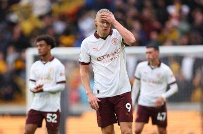 Ruben Dias - Julian Alvarez - Joachim Andersen - Misery for the Manchesters: City shocked by Wolves, United beaten by Crystal Palace - news24.com - Britain