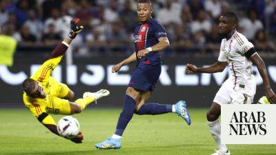 Kylian Mbappe scores 2 goals as PSG rout Lyon 4-1 in French league
