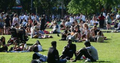 Met Office issues heatwave warning for most of England with temperatures reaching 32C