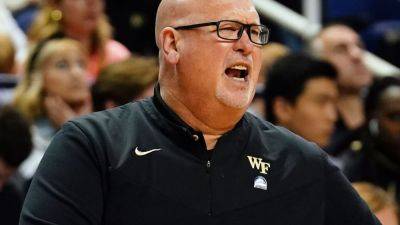 Wake's Forbes to continue coaching as wife recovers from stroke - ESPN