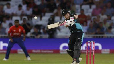 New Zealand beat England to tie T20I series 2-2
