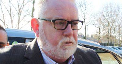 Former Co-op bank boss and Rochdale councillor Paul Flowers facing fraud charge suffers stroke - manchestereveningnews.co.uk