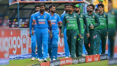 2000 km Travel For A Single Ticket! Fans Go The Distance For India vs Pakistan World Cup Clash - sports.ndtv.com - India - Pakistan