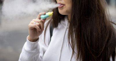 Vape-addicted kids 'can't go an hour' without taking a puff at school as teachers tackle 'crisis' - manchestereveningnews.co.uk - Britain