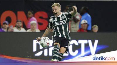 Donny Van-De-Beek - Ajax Amsterdam - MU Berpacu dengan Waktu untuk Lepas Van de Beek - sport.detik.com
