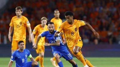 Ronald Koeman - Denzel Dumfries - Cody Gakpo - Early Dutch blitz sinks Greece - channelnewsasia.com - France - Netherlands - Ireland - Gibraltar - Greece - county Early