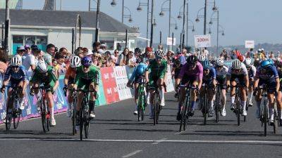 Mia Griffin sprints to second stage win in Rás na mBan as final battle looms
