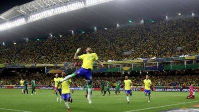 Bruno Guimaraes - Marcelo Bielsa - Leeds United - Brazil thrash Bolivia 5-1 in Neymar's record-breaking appearance - channelnewsasia.com - Brazil - Saudi Arabia - Chile - county King - Uruguay - Peru - Bolivia