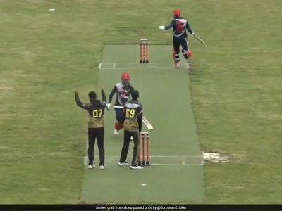 Gautam Gambhir - Yuvraj Singh - Watch: Batters Run 5 Between Wickets Due To Poor Fielding. Internet Slams "Never Been Coached" - sports.ndtv.com - Australia - South Africa - India - state Indiana - Afghanistan - Pakistan