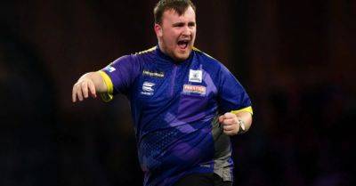 Sixteen-year-old Luke Littler storms into World Championship semi-finals - breakingnews.ie