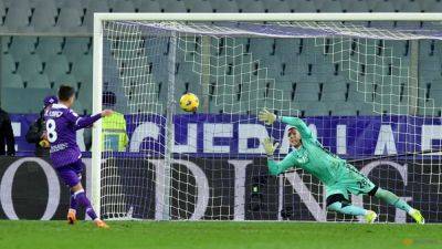 Joshua Zirkzee - Fiorentina win shootout against Bologna to reach Coppa Italia semis - channelnewsasia.com - Italy - county Florence