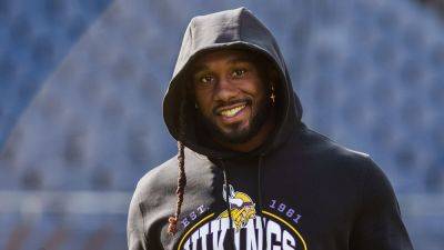 Vikings' Alexander Mattison going above and beyond to deliver an impact in his community