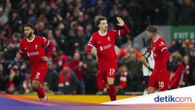 Raul Jimenez - Liverpool Vs Fulham: Comeback! The Reds Menang 2-1 - sport.detik.com - Liverpool