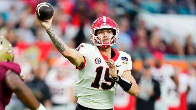 2025 College Football Playoff national championship odds: Georgia opens as betting favorites