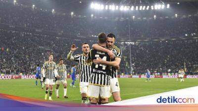 Massimiliano Allegri - Arkadiusz Milik - Coppa Italia - Juventus Lagi Galak Nih: 3 Laga, 12 Gol! - sport.detik.com
