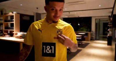 Jadon Sancho leaves Man United fans fuming after 'disrespectful' act in Borussia Dortmund unveiling