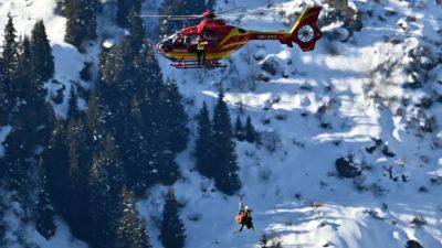 Sarrazin wins World Cup super-G after French teammate Pinturault airlifted following crash