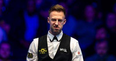 Mark Allen - Judd Trump - John Higgins - Judd Trump in astonishing grump as INSECTS cause havoc at Ally Pally amid mega moans over Masters venue - dailyrecord.co.uk - Scotland