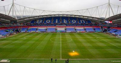 Bolton Wanderers vs Cheltenham abandoned after medical emergency in stands - manchestereveningnews.co.uk