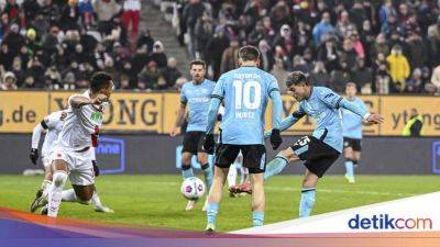 Bayer Leverkusen - Bundesliga - Bayer Leverkusen Menang di Menit Akhir, Kukuh di Puncak Bundesliga - sport.detik.com