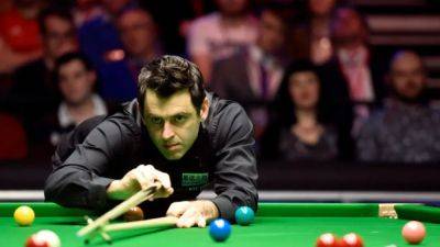 Snooker-O'Sullivan edges Carter for record-extending eighth Masters title