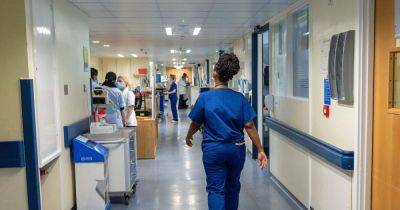 Record 420,000 patients faced 'appalling delays' of more than 12 HOURS in A&E last year - manchestereveningnews.co.uk