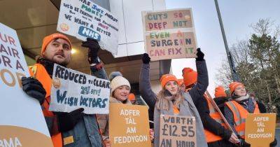 Live updates as junior doctors start 72-hour strike in Wales