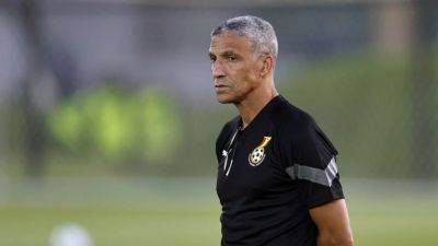 Ghana coach Hughton dodges blow from angry fan at team hotel