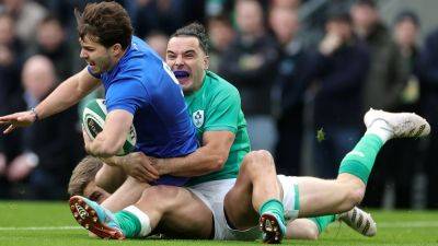 'That dude's a freak' - Ireland wing James Lowe won't miss Antoine Dupont danger in Six Nations