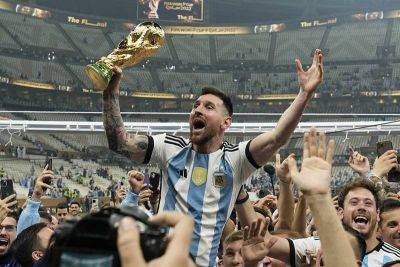 Lionel Messi - Kylian Mbappe - Thierry Henry - David Beckham - Pep Guardiola - Erling Haaland - Messi edges Haaland to win Fifa's Best Men's player as Bonmati takes best women's prize - thenationalnews.com - France - Spain - Usa - Argentina - county Miami