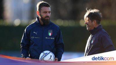 Jose Mourinho - Daniele De-Rossi - As Roma - De Rossi Jadi Pelatih AS Roma Gantikan Jose Mourinho - sport.detik.com