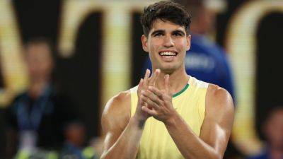 Carlos Alcarez Dominates On Return To Australian Open 2024 As Iga Swiatek Shines