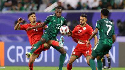 Saudi Arabia leave it late to beat Oman in Asian Cup