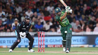 New Zealand vs Pakistan, 3rd T20 Live Score: Babar Azam Key For Pakistan In Big Chase vs New Zealand