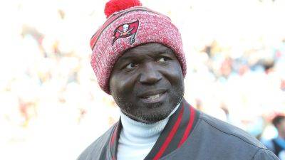 Todd Bowles - Bucs' Todd Bowles bewildered over weather question as team readies for Lions in dome stadium - foxnews.com - county Eagle - state North Carolina - county Bay