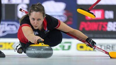 Ottawa skip Homan suffers 1st loss at Canadian Open to South Korean opponent - cbc.ca - Sweden - Usa - South Korea