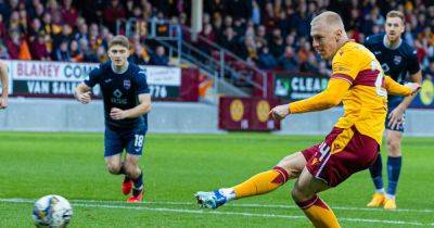 Mika Biereth - Stuart Kettlewell - Unimpressed Arsenal fanatics rage over Mika Biereth recall as they claim Motherwell have been 'f***** over' - dailyrecord.co.uk - Britain - Denmark - Scotland