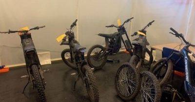 Four men held in raids following string of 'lock snap' burglaries - manchestereveningnews.co.uk