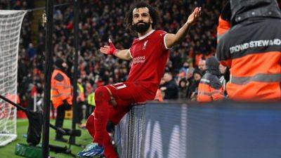 Liverpool's Mohamed Salah credits shoe swap for turnaround - ESPN