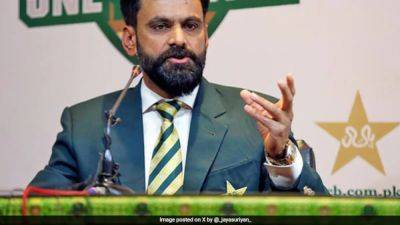 "All That Talent...": Iceland Cricket Trolls Pakistan Team Director Mohammad Hafeez As He Misses Flight For 3rd Test