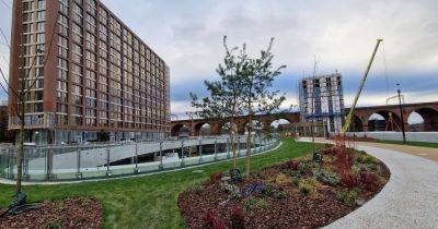 First pictures inside Stockport's new rooftop park as incredible town centre transformation continues - manchestereveningnews.co.uk