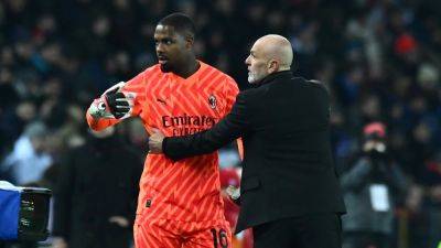 AC Milan walk off pitch due to racist abuse of goalkeeper Mike Maignan