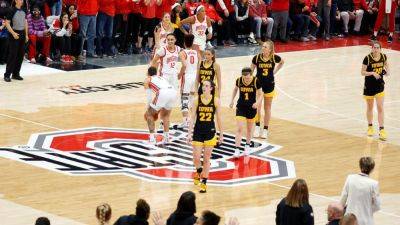 Caitlin Clark - Iowa's Caitlin Clark - Colliding with Buckeyes fan 'kind of scary' - ESPN - espn.com - state Iowa - state Ohio