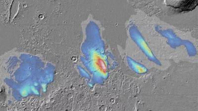 ESA's Mars Express orbiter discovers ice water deposits at the Red Planet's equator